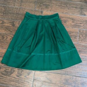 BB Dakota Vintage green pleated skirt
